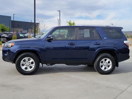 Nautical Blue Metallic 2018 Toyota 4Runner SR5