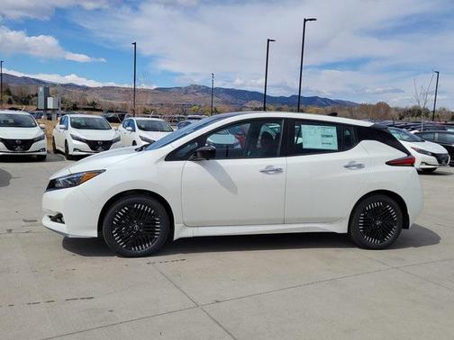 2025 Nissan Leaf SV PLUS