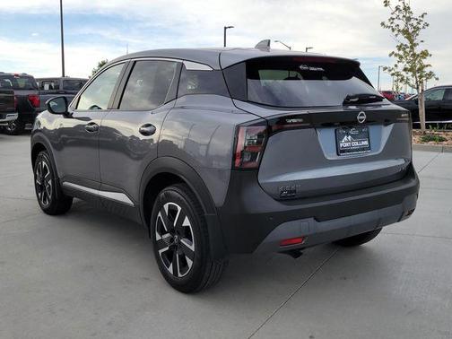 Gun Metallic 2025 Nissan Kicks SV