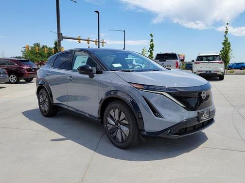 2025 Nissan ARIYA PLATINUM+