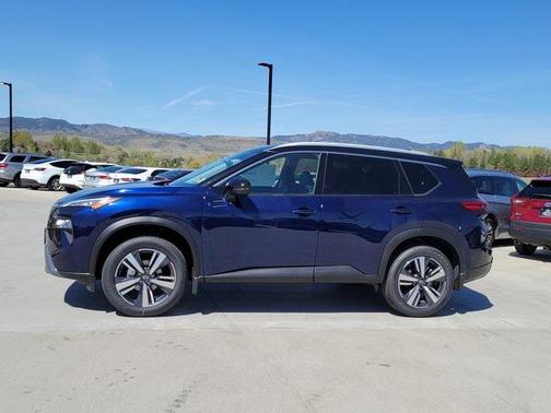 2025 Nissan Rogue SL