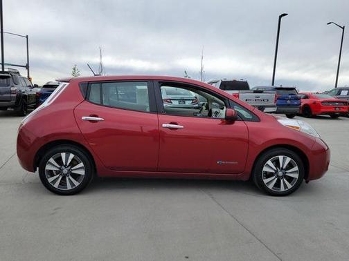 2015 Nissan Leaf SV