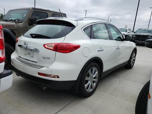 2015 INFINITI QX50 Journey