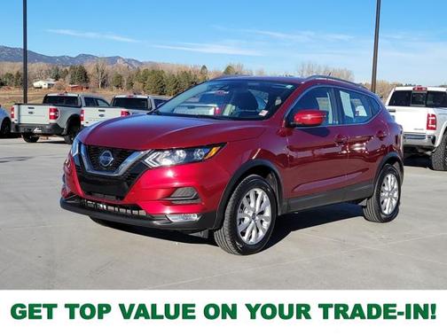 2022 Nissan Rogue Sport SV