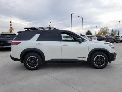 2023 Nissan Pathfinder Rock Creek 4WD