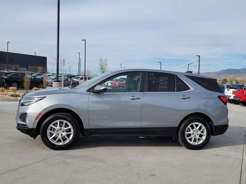 Sterling Gray Metallic 2024 Chevrolet Equinox 1LT
