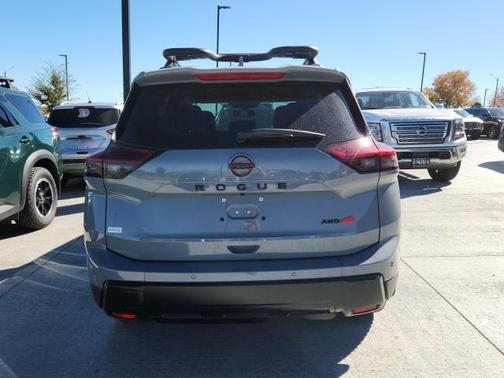 2025 Nissan Rogue Rock Creek