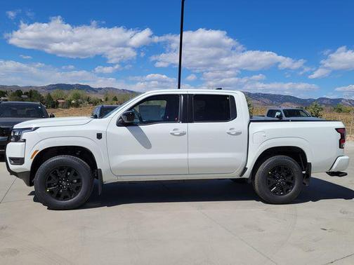 Glacier White 2026 Nissan Frontier SV