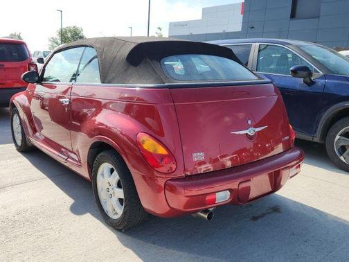 Inferno Red Tinted Pearlcoat/Black Cloth Top 2005 Chrysler PT Cruiser Touring