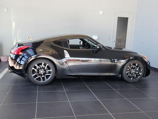 Magnetic Black 2017 Nissan 370Z Base