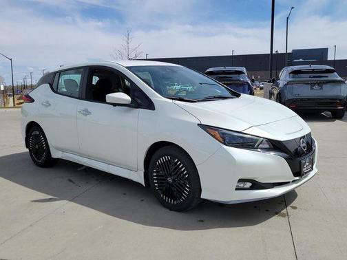 2025 Nissan Leaf SV PLUS