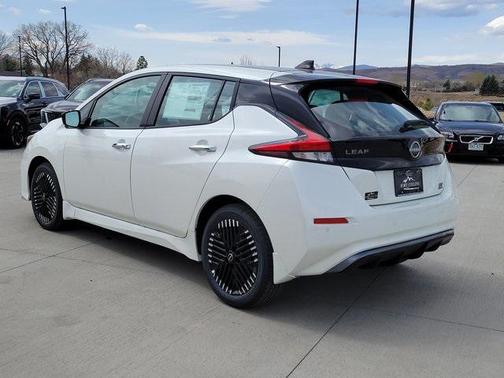 2025 Nissan Leaf SV PLUS