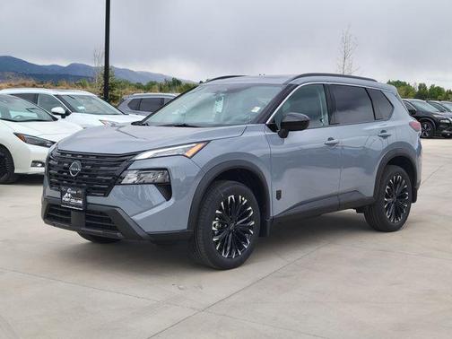 Boulder Gray Pearl 2026 Nissan Rogue Dark Armor