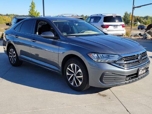 Platinum Gray Metallic 2024 Volkswagen Jetta 1.5T S