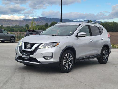 Brilliant Silver 2017 Nissan Rogue SL
