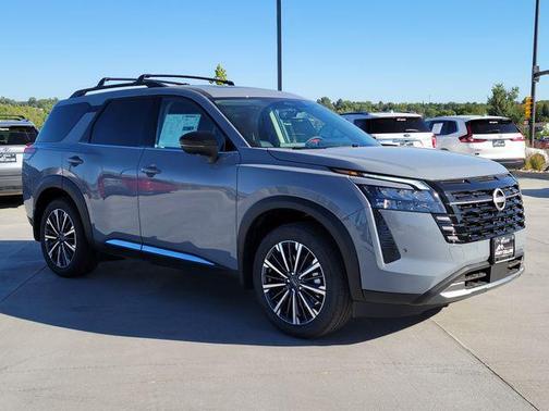 Boulder Gray Pearl 2026 Nissan Pathfinder Platinum