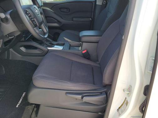 Glacier White 2025 Nissan Frontier S