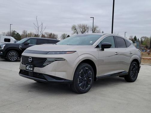 Champagne Silver Metallic 2026 Nissan Murano Platinum