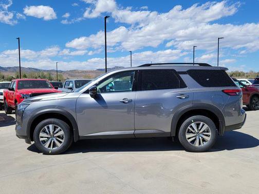 Gun Metallic 2026 Nissan Pathfinder SL