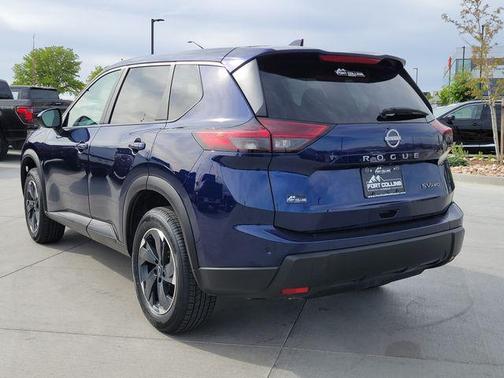 Deep Ocean Blue Pearl 2024 Nissan Rogue SV