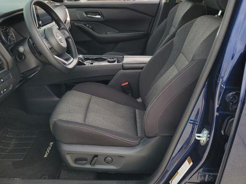 Deep Ocean Blue Pearl 2024 Nissan Rogue SV