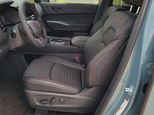 Baltic Teal 2026 Nissan Pathfinder Rock Creek