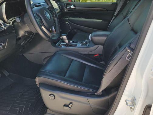 Bright White Clearcoat 2021 Jeep Grand Cherokee High Altitude