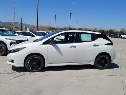 2025 Nissan Leaf SV PLUS
