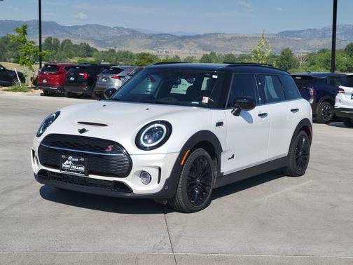 Nanuq White Metallic 2024 MINI Clubman Cooper S ALL4