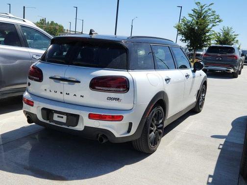 Nanuq White Metallic 2024 MINI Clubman Cooper S ALL4
