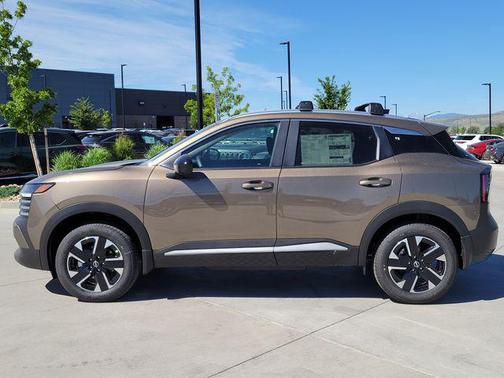 Canyon Bronze Metallic 2026 Nissan Kicks SV