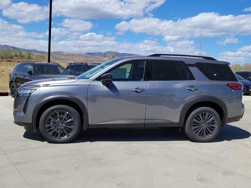 Gun Metallic 2026 Nissan Pathfinder SL