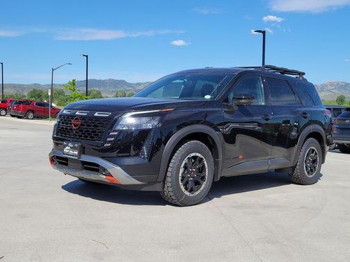 Super Black 2026 Nissan Pathfinder Rock Creek