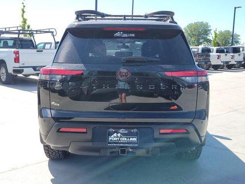 Super Black 2026 Nissan Pathfinder Rock Creek