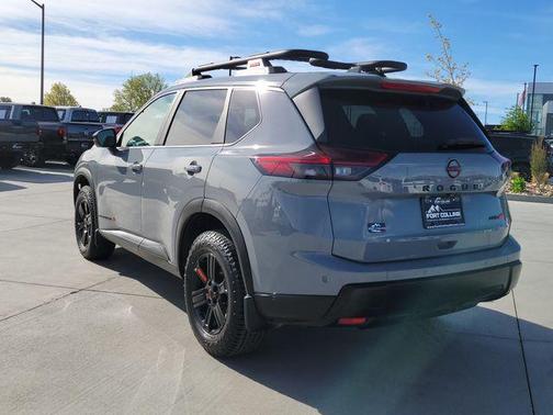 Boulder Gray Pearl 2025 Nissan Rogue Rock Creek