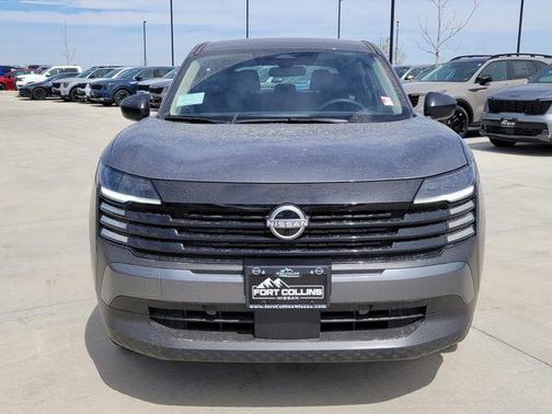 Gun Metallic 2026 Nissan Kicks S