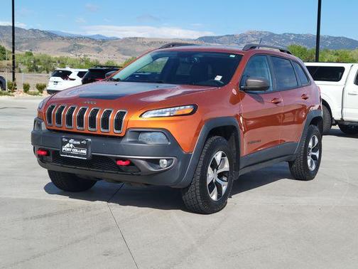 Mango Tango Pearlcoat 2014 Jeep Cherokee Trailhawk