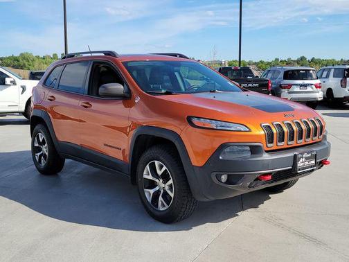 Mango Tango Pearlcoat 2014 Jeep Cherokee Trailhawk