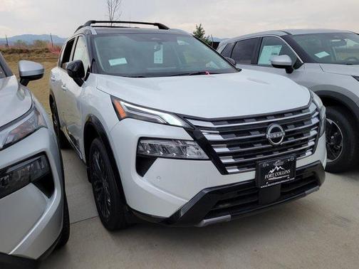 2025 Nissan Rogue Platinum