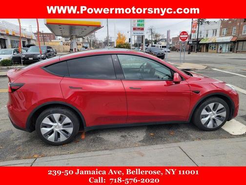 2022 Tesla Model Y Long Range