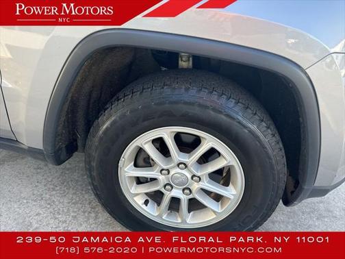 2019 Jeep Grand Cherokee Laredo