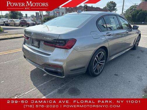 2022 BMW 745e xDrive