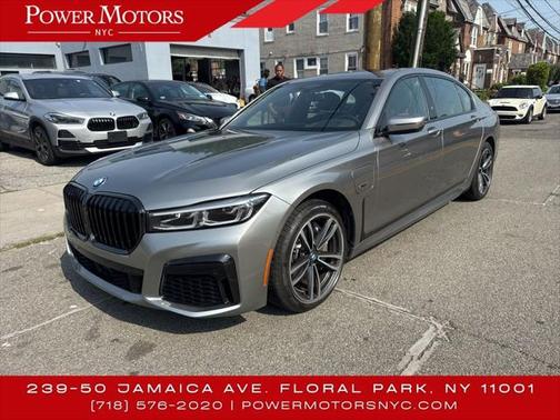 2022 BMW 745e xDrive