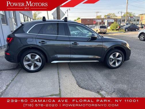2023 Audi Q5 40 Premium