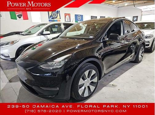 2022 Tesla Model Y Long Range Dual Motor All-Wheel Drive