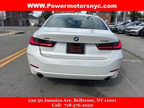 2024 BMW 330 i xDrive