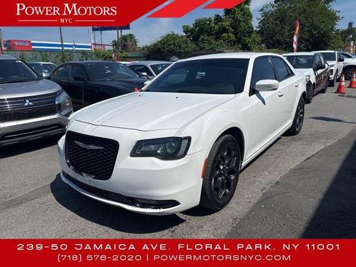 2019 Chrysler 300 S
