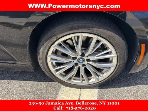 2024 BMW 330e xDrive