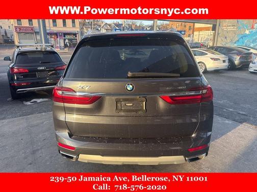 2021 BMW X7 xDrive40i