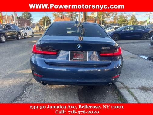 2021 BMW 330 i xDrive